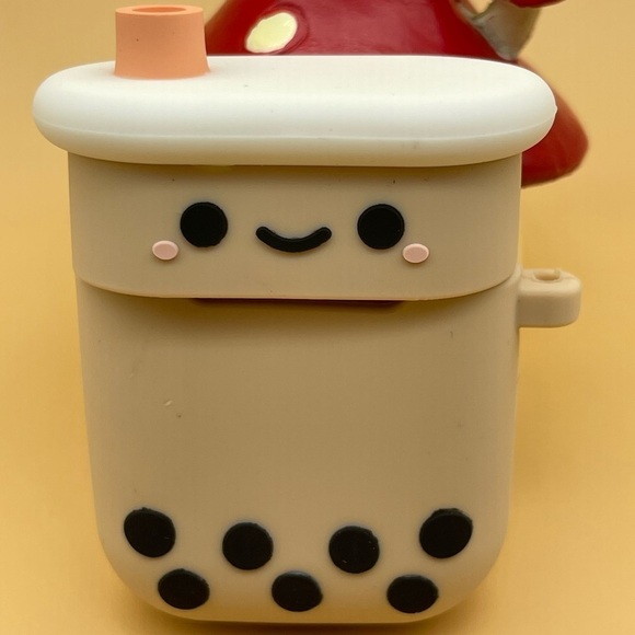 Smoko Boba Tea AirPods Case, NWT - Picture 4 of 7